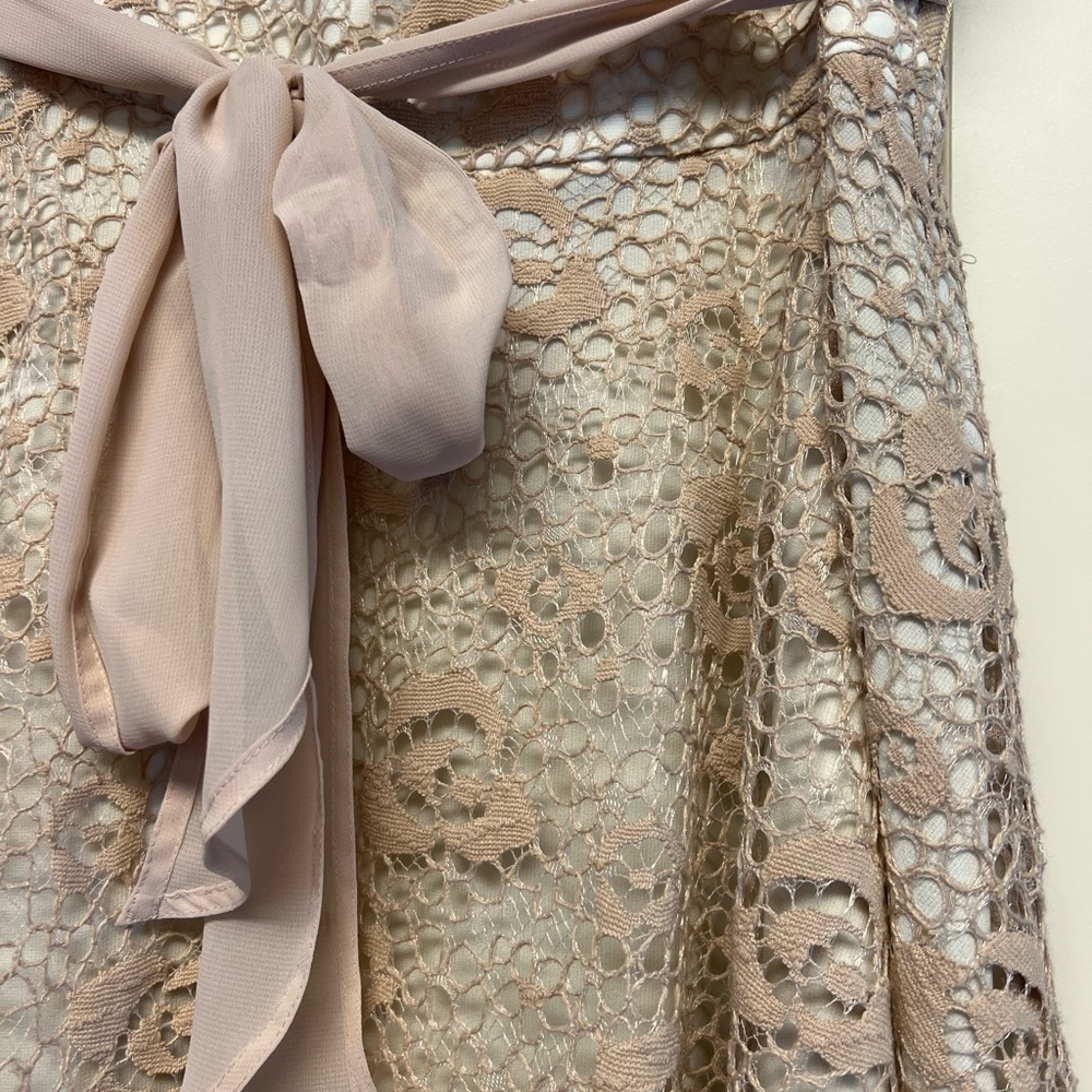 Lace overlay skirt